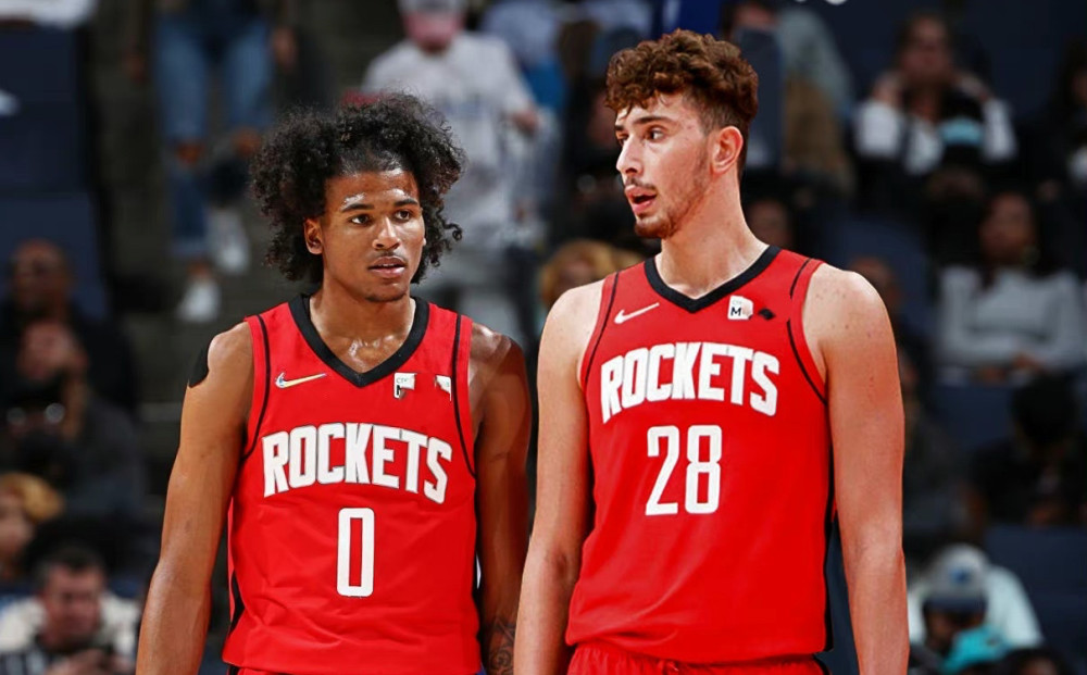 边路传中高 边路传中高