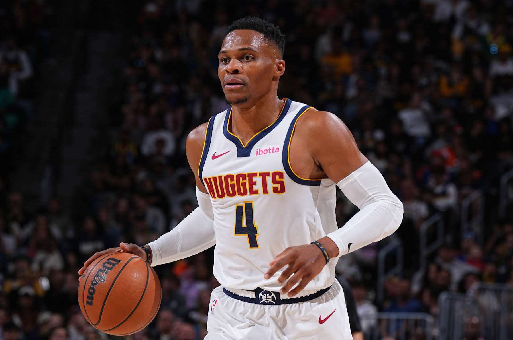 何这一冠成 何这一冠成