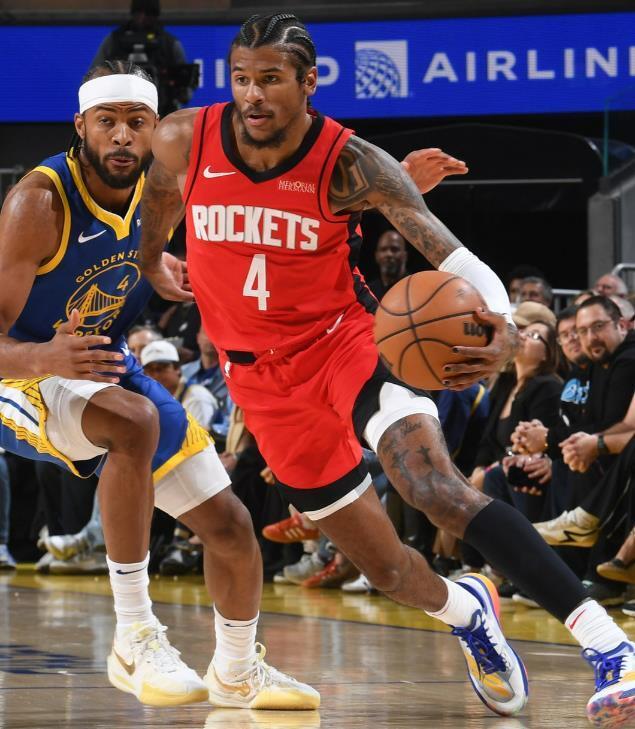 约基奇三双掘金轻取魔术 热火大胜送马刺3连败